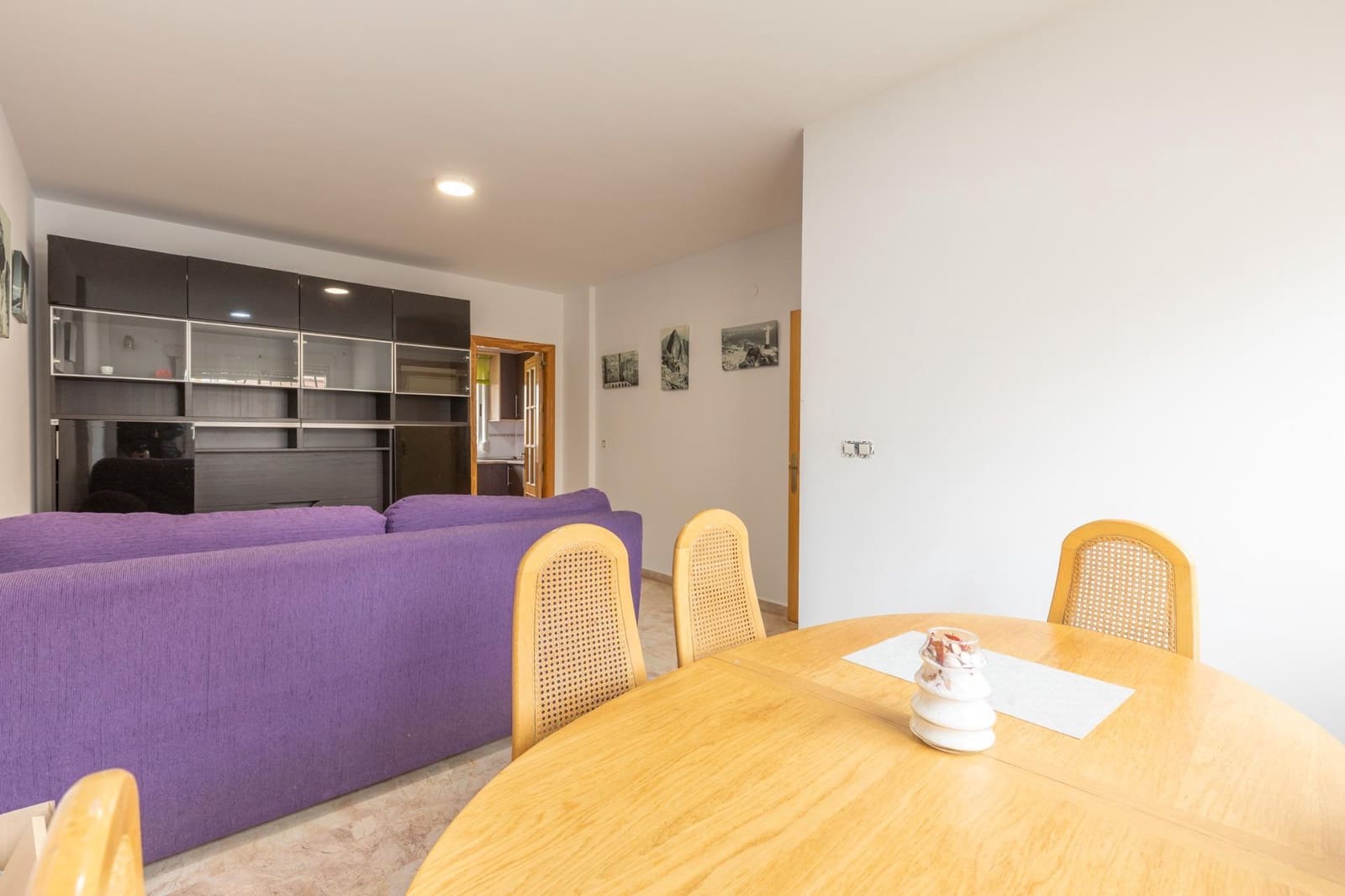 3 bedroom Terraced Villa for sale in Ogijares with garage - € 229,000 (Ref: 9556080)