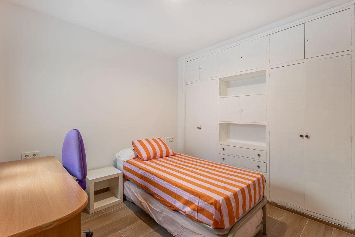 4 soverom Penthouse til salgs i Granada by - € 390 000 (Ref: 9562115)