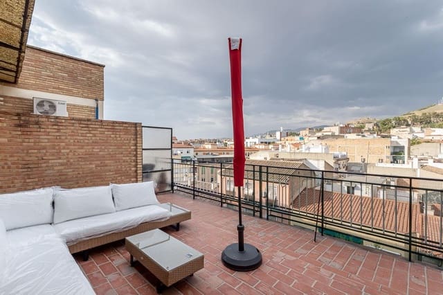 4 soverom Penthouse til salgs i Albaicin, Granada by - € 390 000 (Ref: 9562115)