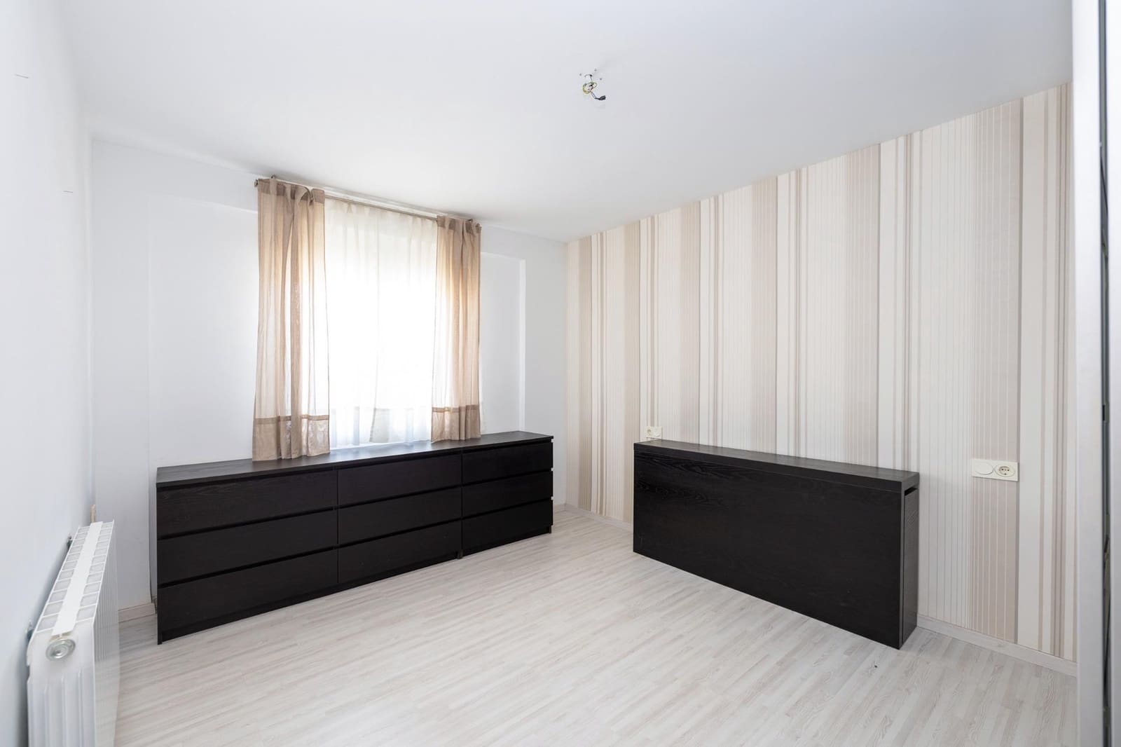 Piso de 2 habitaciones en Granada ciudad en venta - 250.000 € (Ref: 9562121)