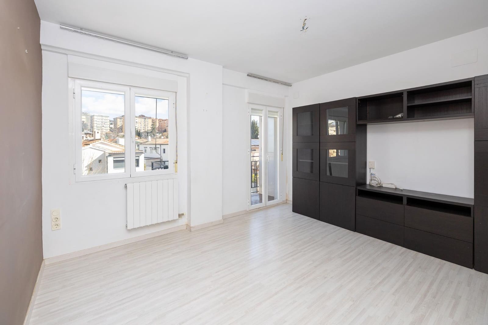 Piso de 2 habitaciones en Granada ciudad en venta - 250.000 € (Ref: 9562121)