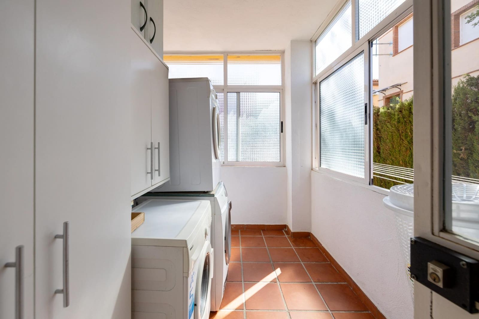 5 soverom Villa til salgs i Cullar Vega med svømmebasseng garasje - € 350 000 (Ref: 9562124)