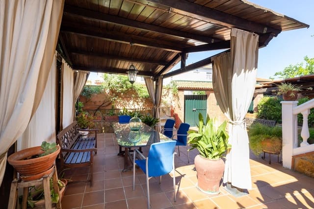 5 soverom Villa til salgs i Cúllar Vega med svømmebasseng garasje - € 350 000 (Ref: 9562124)