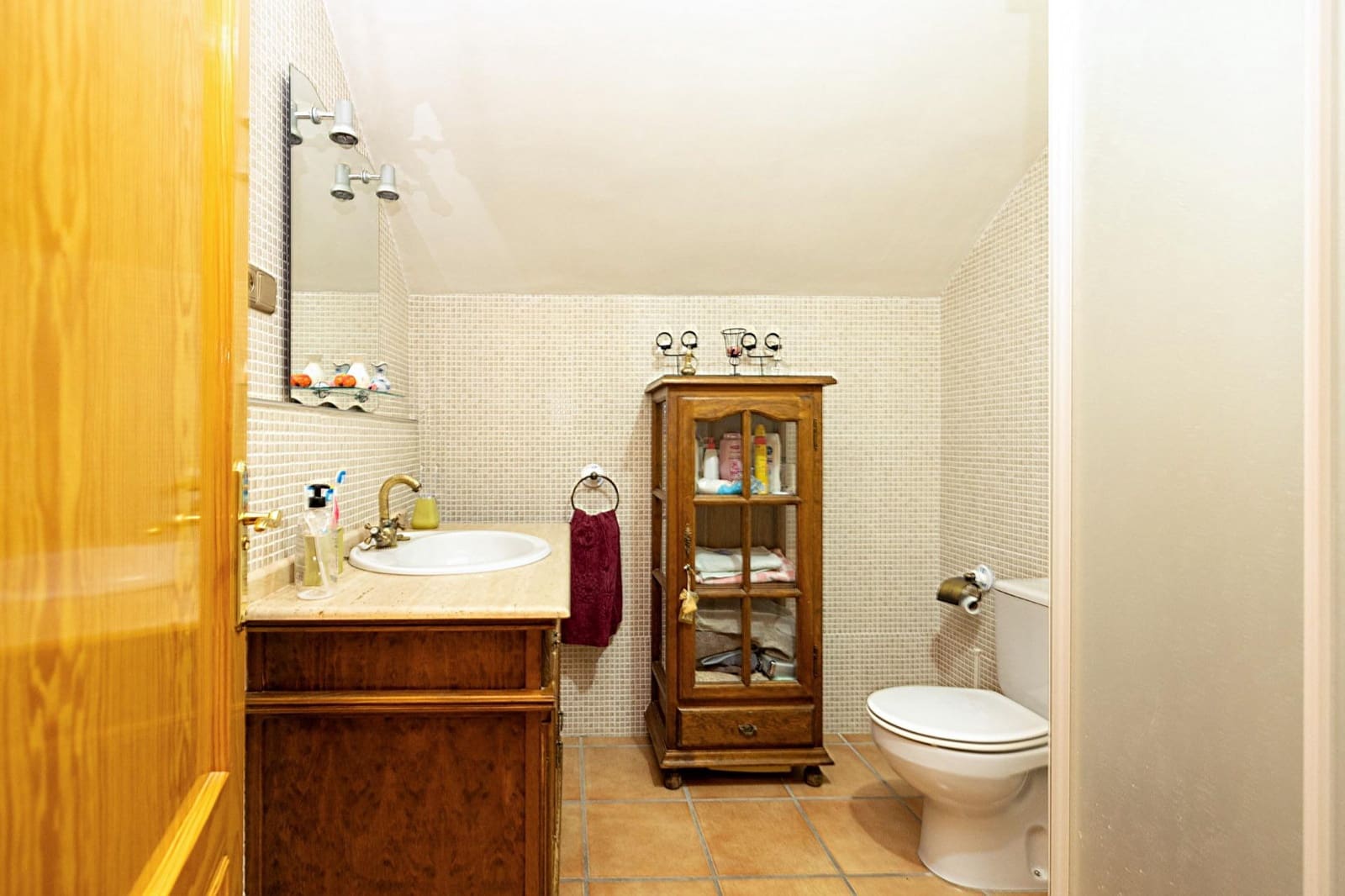 5 soverom Villa til salgs i Cullar Vega med svømmebasseng garasje - € 350 000 (Ref: 9562124)