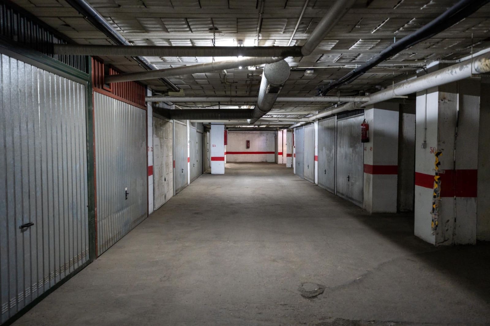 Garage till salu i Granada stad - 25 000 € (Ref: 9565469)