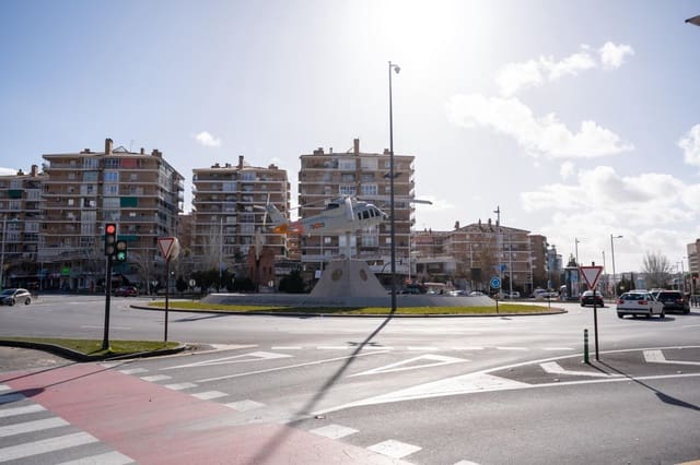 Garage till salu i Granada stad - 25 000 € (Ref: 9565469)