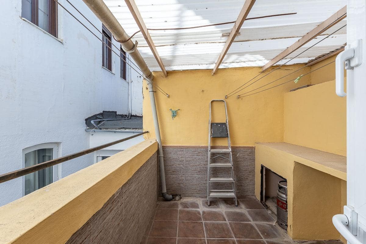 2 soveværelse Lejlighed til salg i Granada by - € 270.000 (Ref: 9565470)