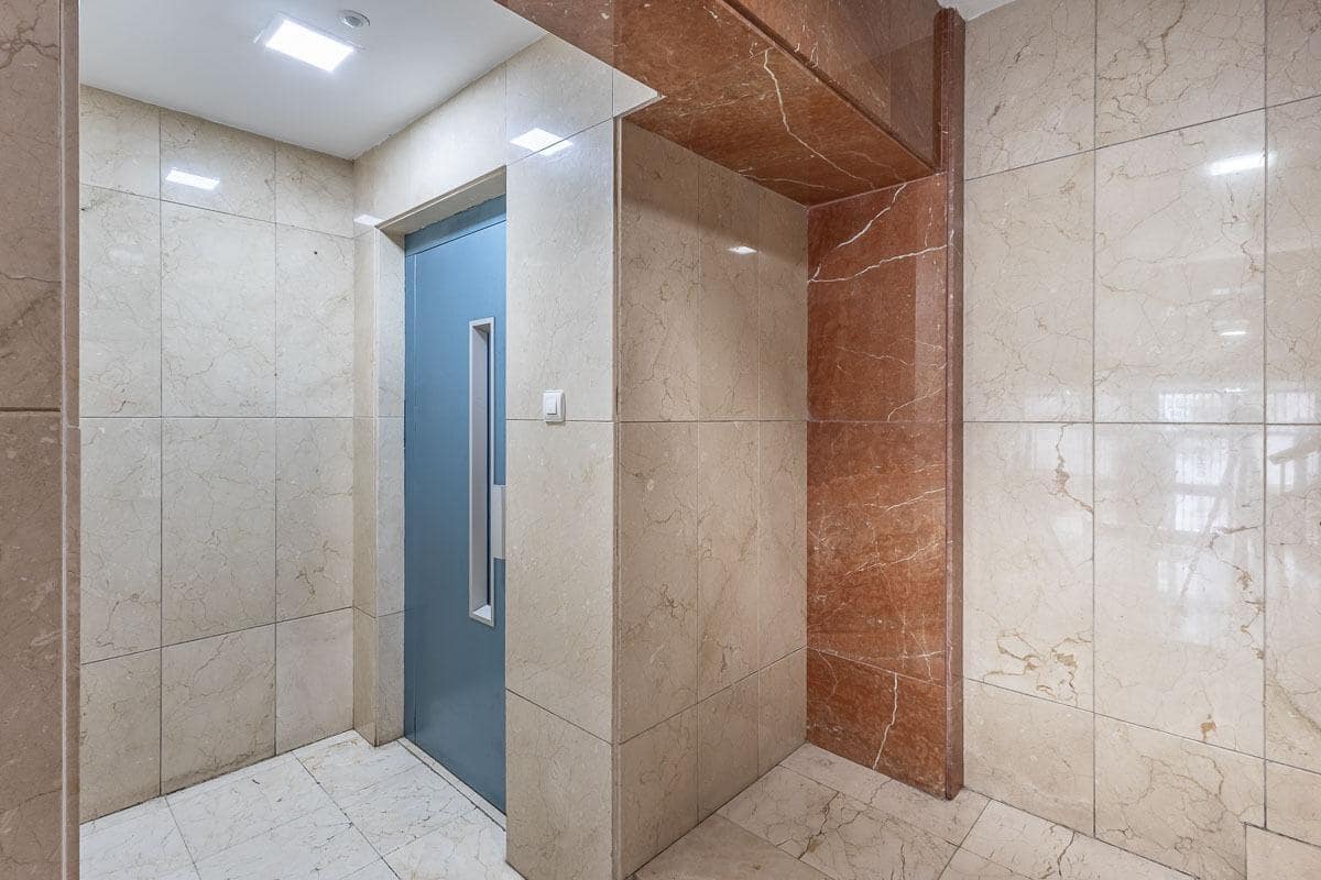 3 bedroom Flat for sale in Granada city - € 230,000 (Ref: 9569034)