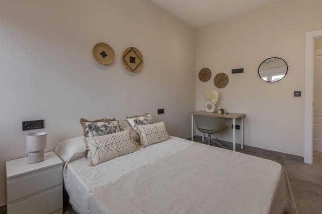 Piso de 2 habitaciones en Granada ciudad en venta - 179.900 € (Ref: 9569035)