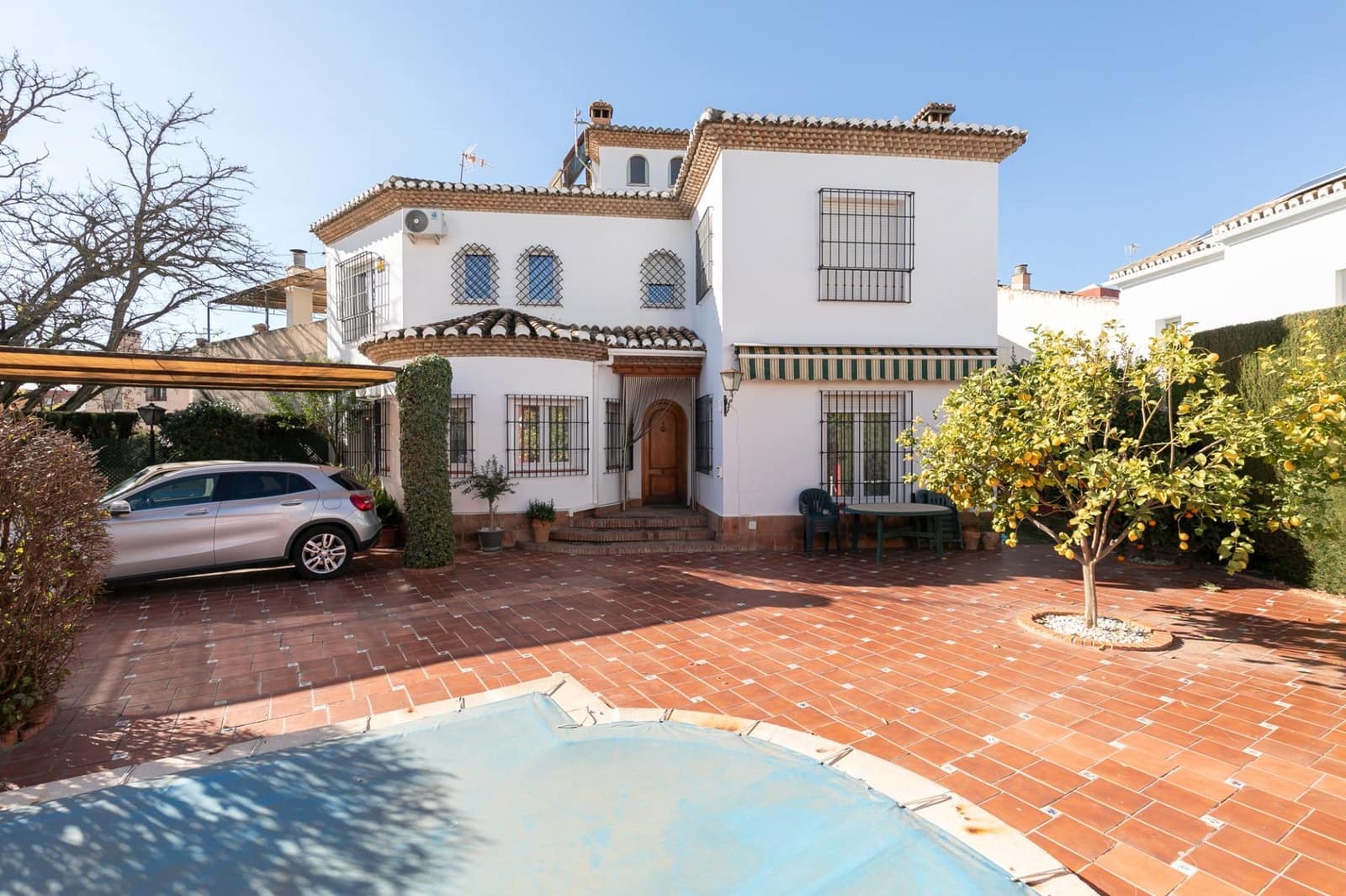 4 sovrum Villa till salu i Granada stad - 735 000 € (Ref: 9574809)