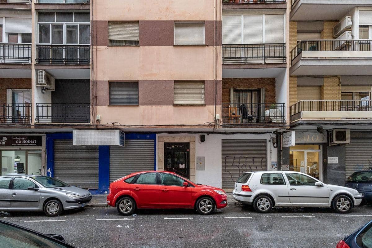 3 sovrum Lägenhet till salu i Granada stad - 235 000 € (Ref: 9583079)