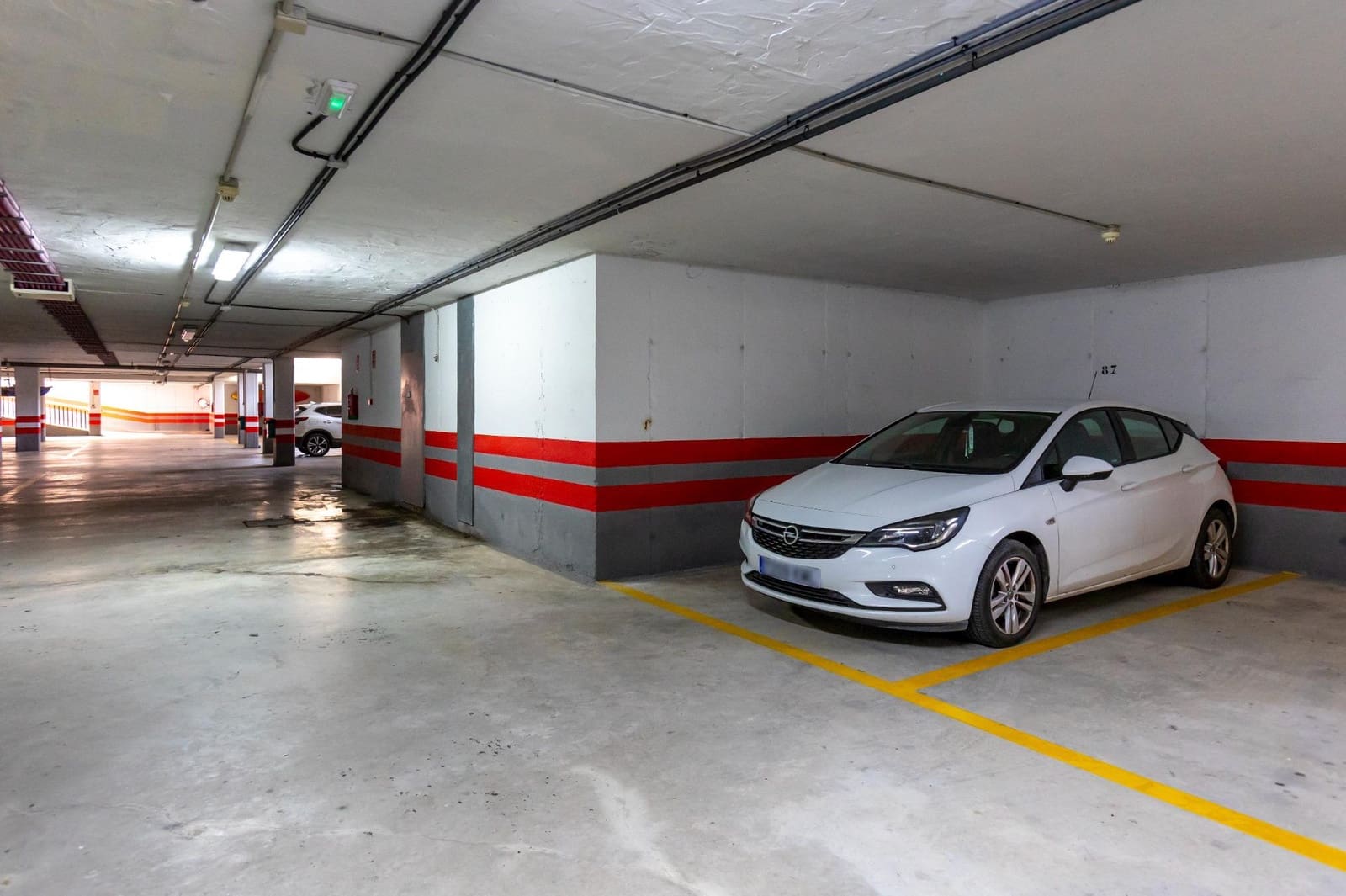 2 bedroom Penthouse for sale in Motril with pool garage - € 367,000 (Ref: 9586763)