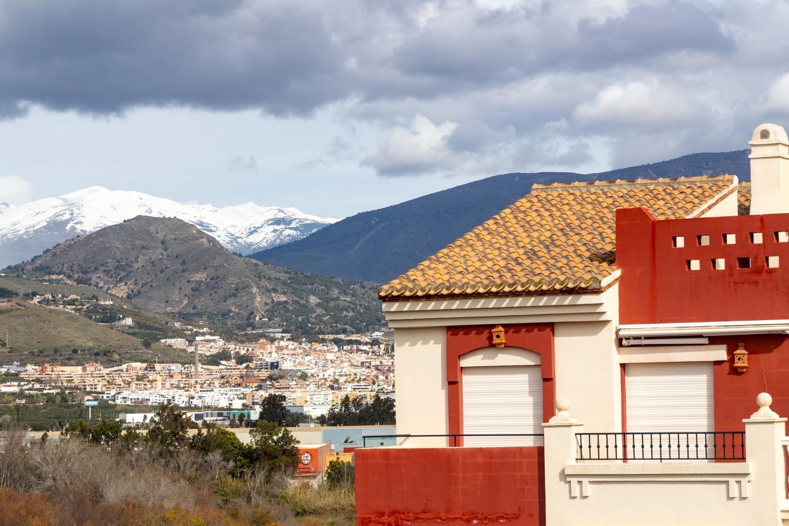 2 bedroom Penthouse for sale in Motril with pool garage - € 367,000 (Ref: 9586763)