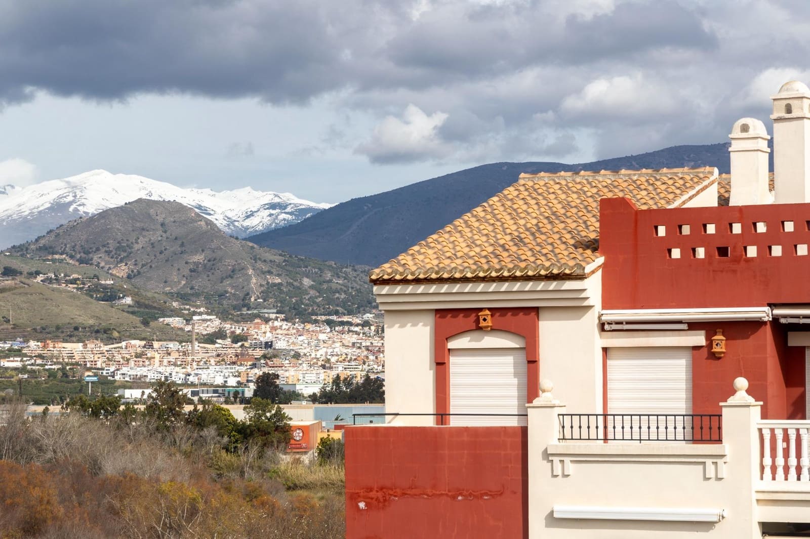 2 bedroom Penthouse for sale in Motril with pool garage - € 367,000 (Ref: 9586763)