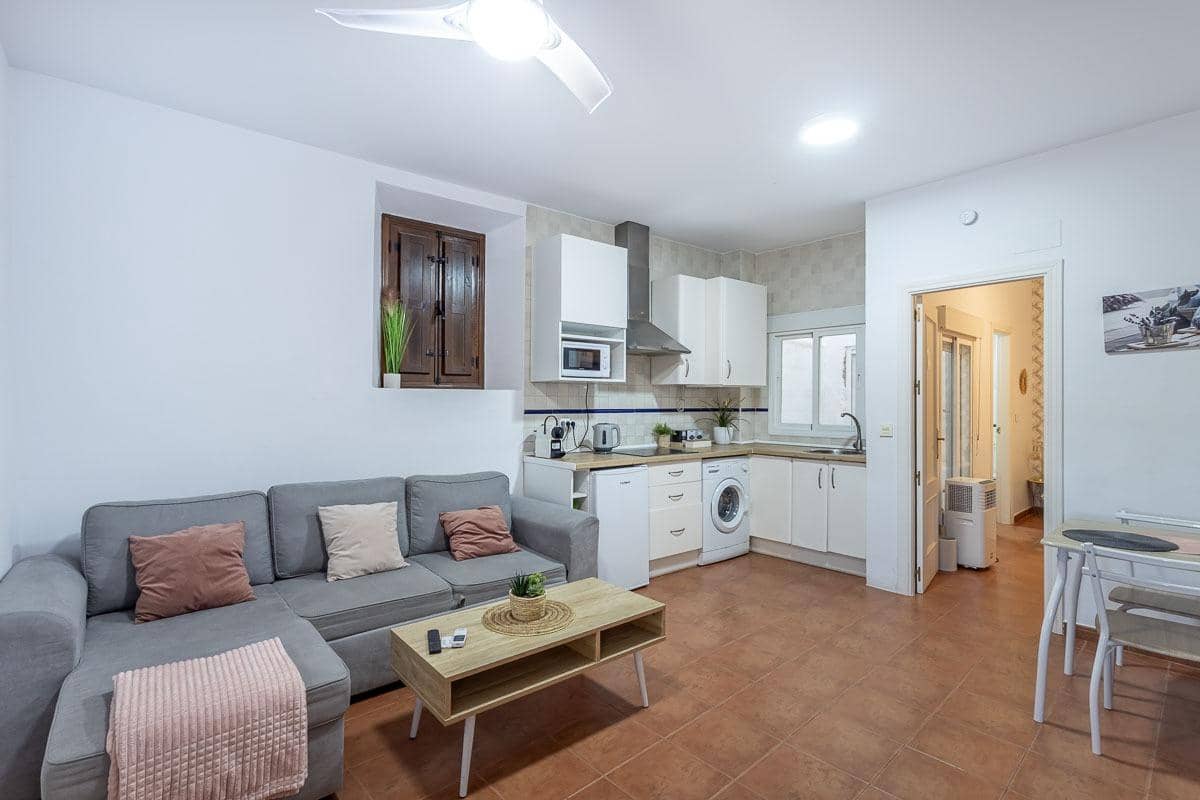 6 bedroom Apartment for sale in Granada city - € 995,000 (Ref: 9586765)