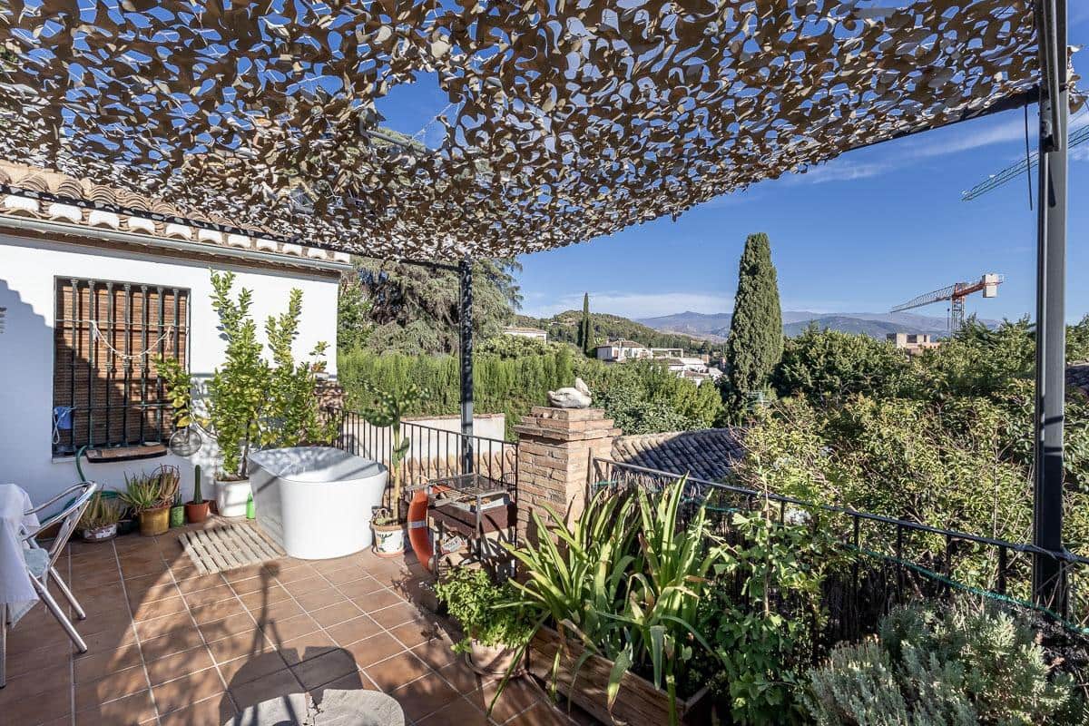 6 bedroom Apartment for sale in Granada city - € 995,000 (Ref: 9586765)