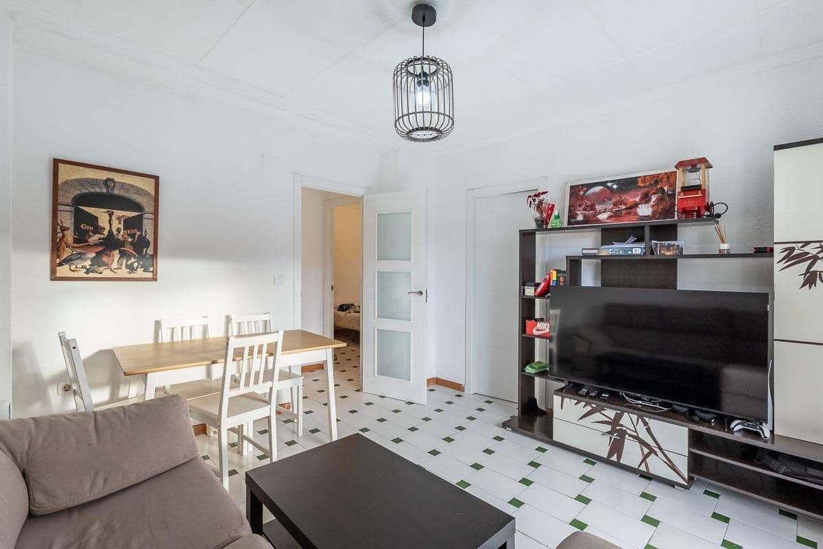 3 bedroom Flat for sale in Granada city - € 195,000 (Ref: 9591606)