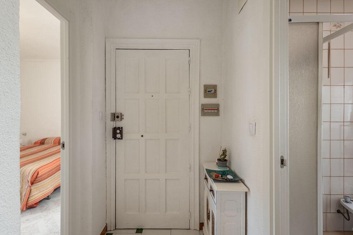 3 bedroom Flat for sale in Granada city - € 195,000 (Ref: 9591606)