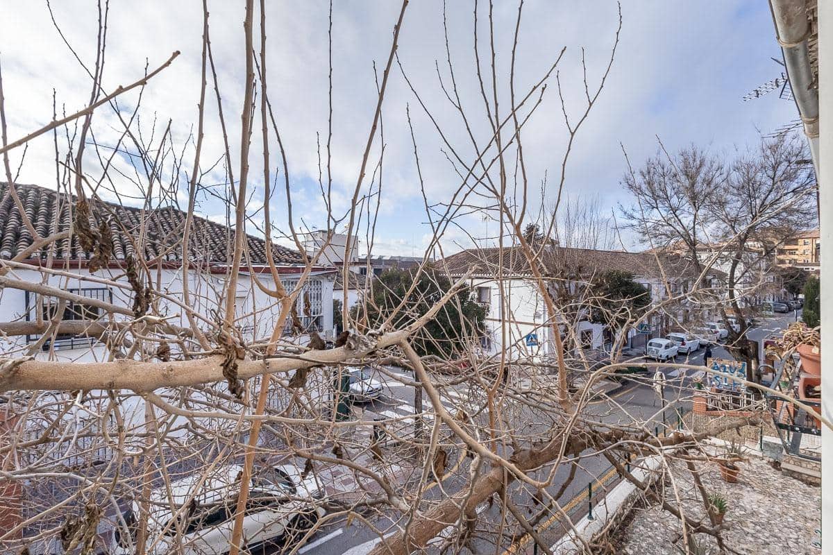 3 bedroom Flat for sale in Granada city - € 195,000 (Ref: 9591606)