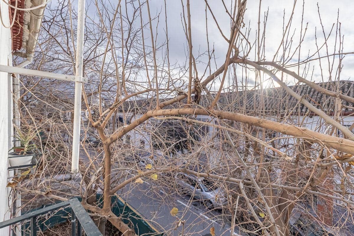 3 bedroom Flat for sale in Granada city - € 195,000 (Ref: 9591606)