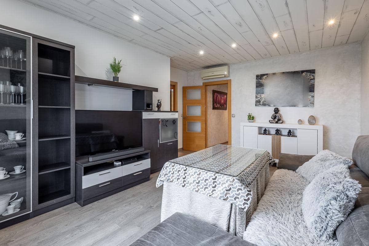 3 makuuhuone Asunto myytävänä paikassa Granada kaupunki mukana 
autotalli - 179 000 € (Ref: 9596429)