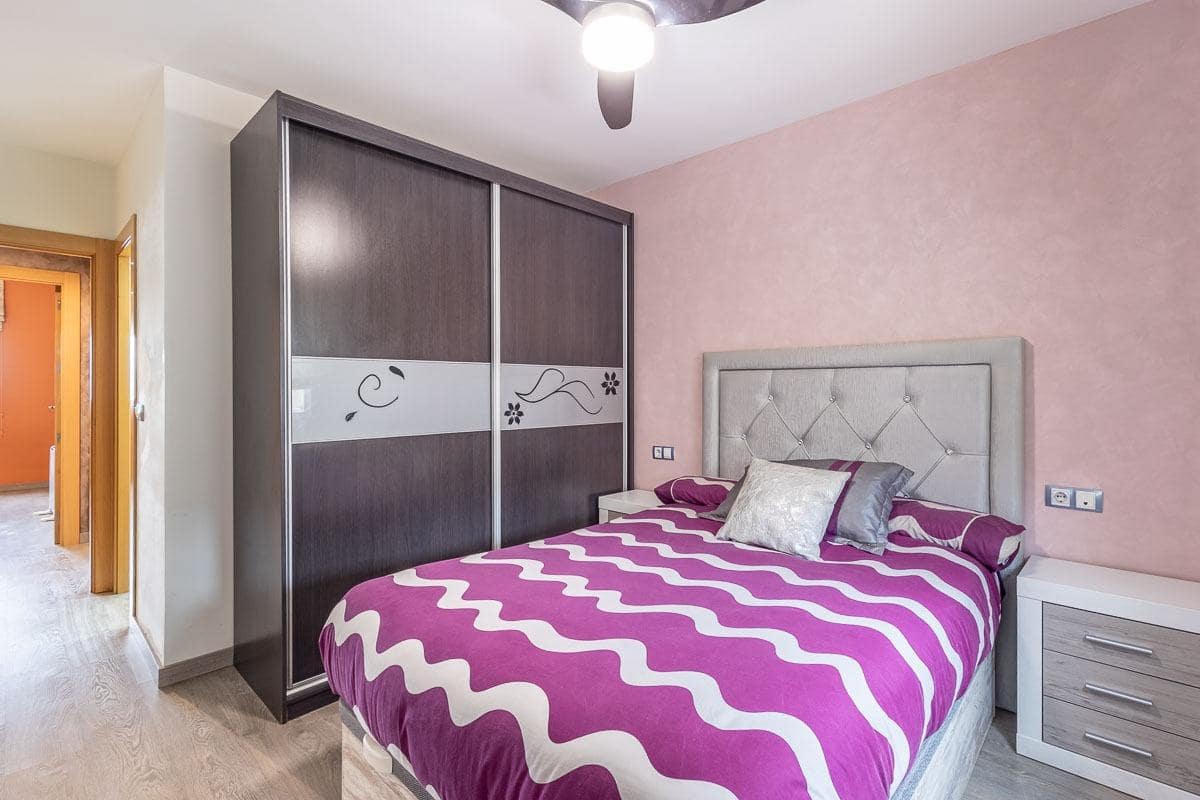 3 makuuhuone Asunto myytävänä paikassa Granada kaupunki mukana 
autotalli - 179 000 € (Ref: 9596429)