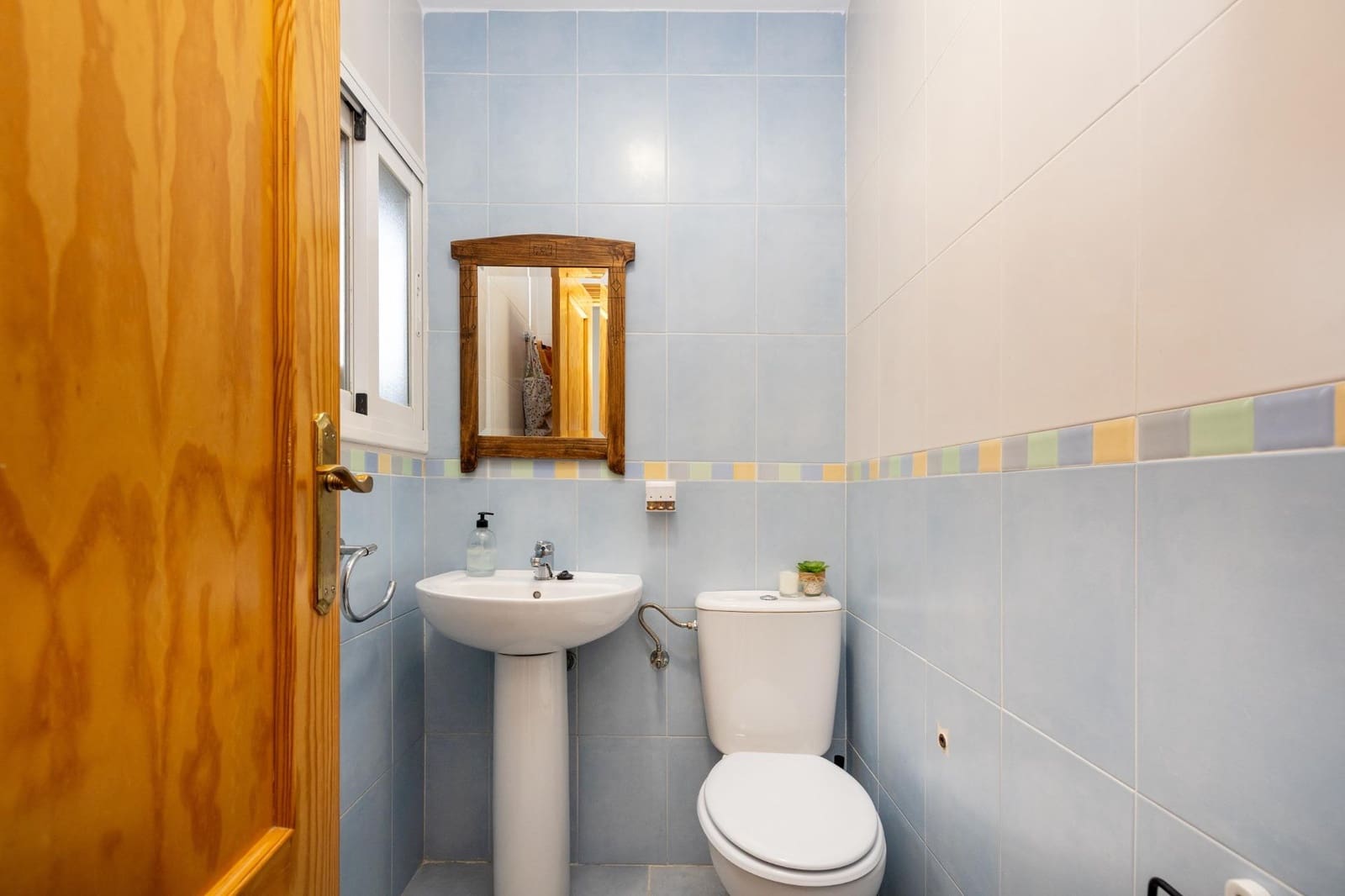 5 chambre Villa/Maison à vendre à Jun avec garage - 267 000 € (Ref: 9596430)