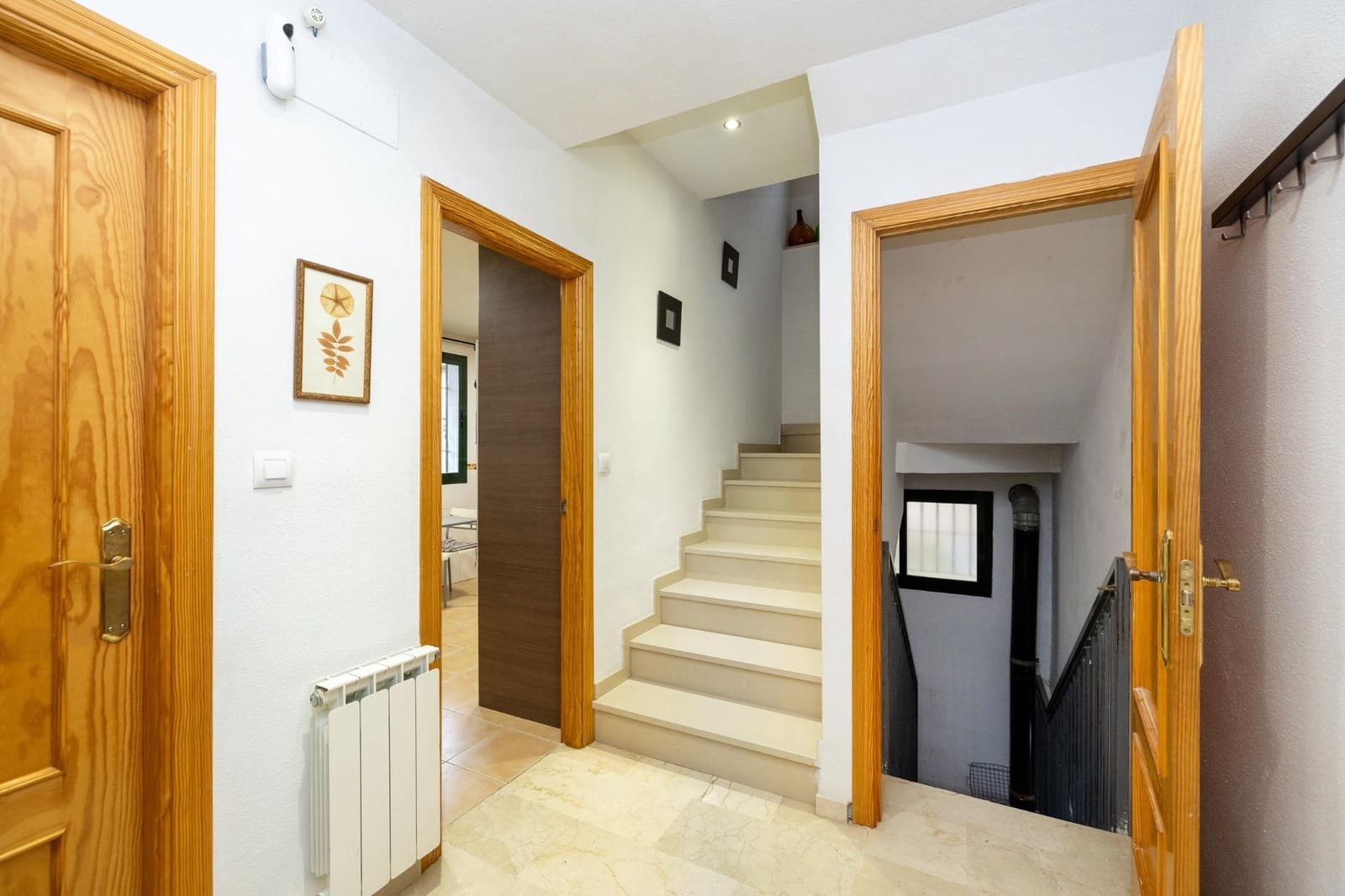 5 chambre Villa/Maison à vendre à Jun avec garage - 267 000 € (Ref: 9596430)