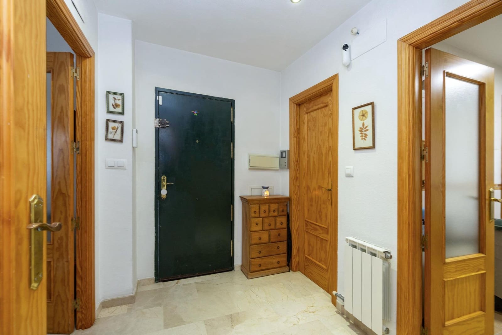 5 chambre Villa/Maison à vendre à Jun avec garage - 267 000 € (Ref: 9596430)