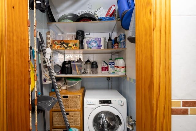 5 makuuhuone Huvila myytävänä paikassa Jun mukana 
autotalli - 267 000 € (Ref: 9596430)