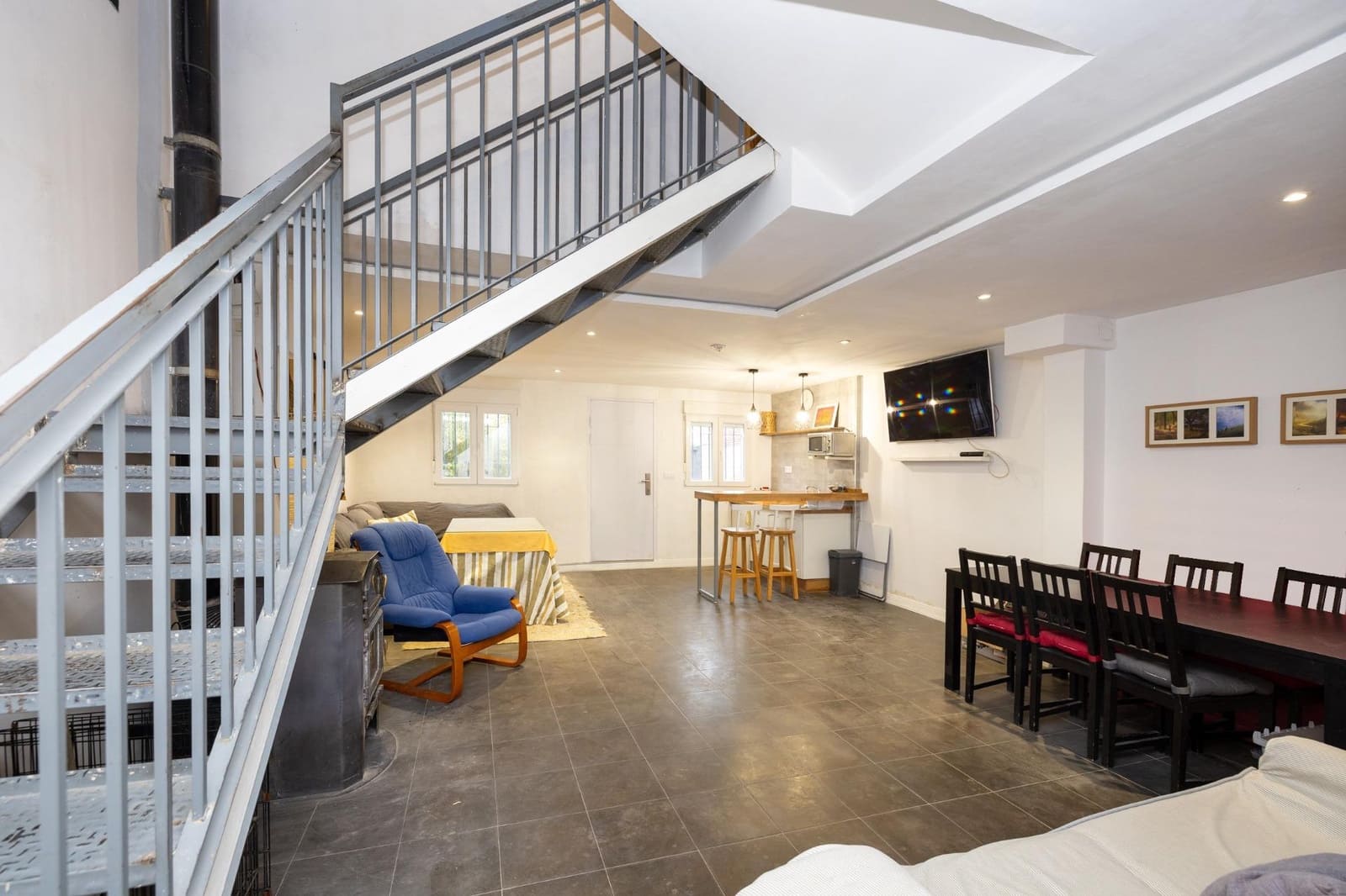 5 chambre Villa/Maison à vendre à Jun avec garage - 267 000 € (Ref: 9596430)