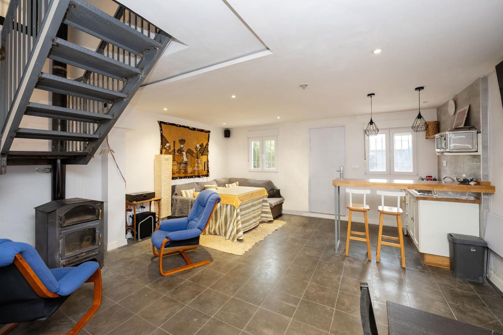 5 chambre Villa/Maison à vendre à Jun avec garage - 267 000 € (Ref: 9596430)