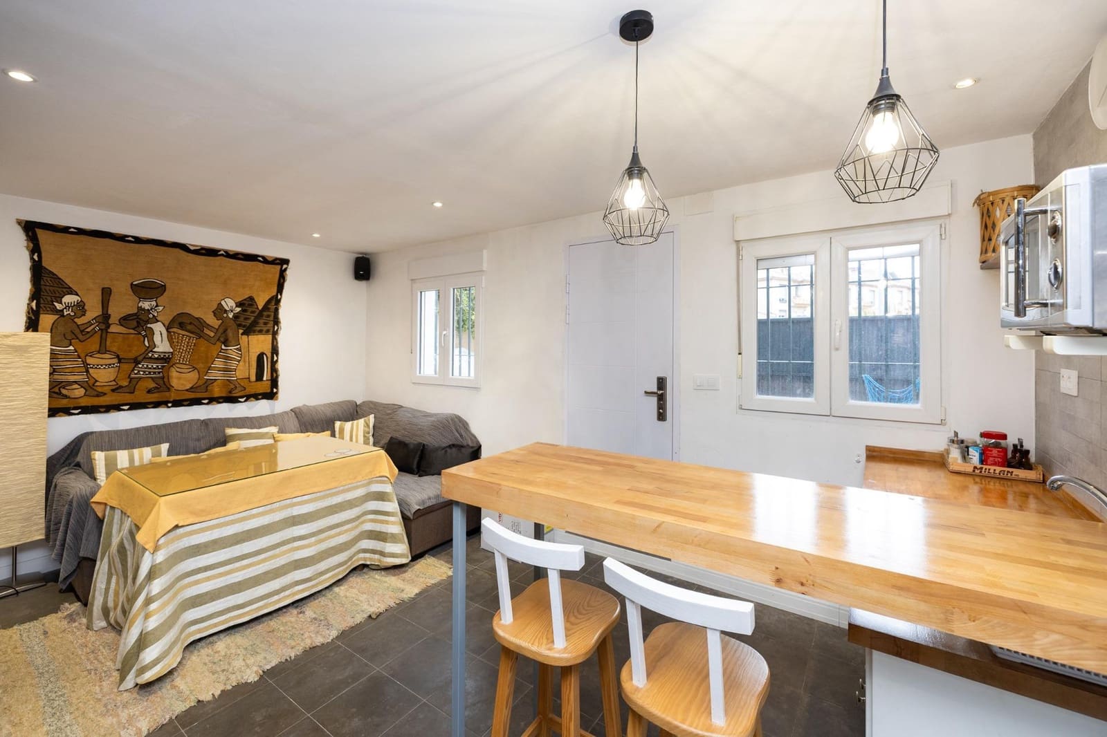 5 chambre Villa/Maison à vendre à Jun avec garage - 267 000 € (Ref: 9596430)