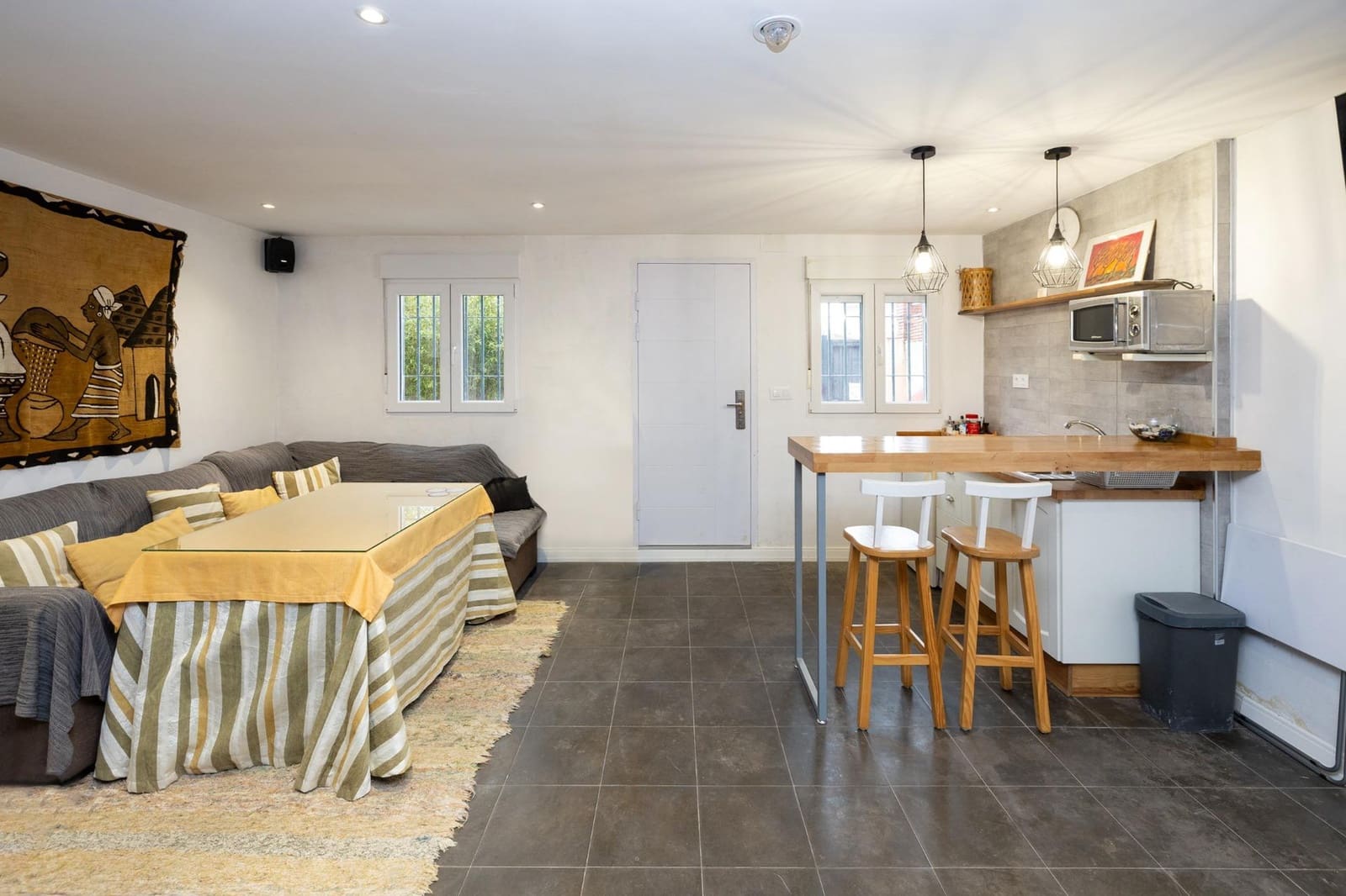 5 chambre Villa/Maison à vendre à Jun avec garage - 267 000 € (Ref: 9596430)