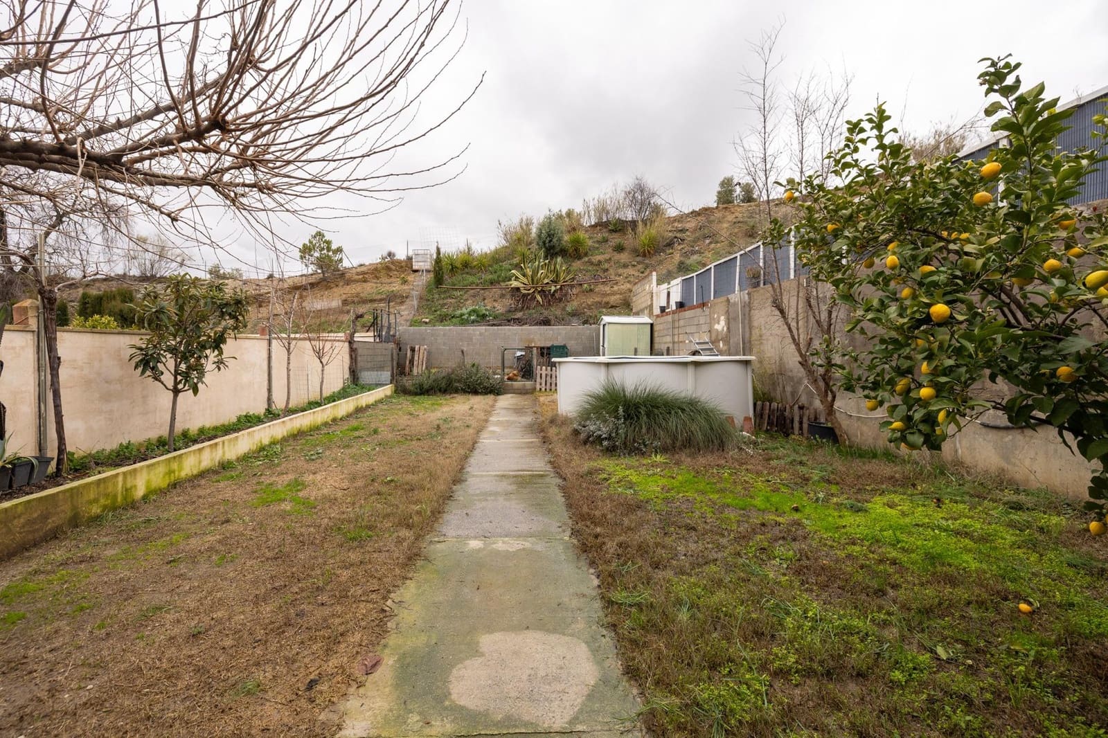 5 chambre Villa/Maison à vendre à Jun avec garage - 267 000 € (Ref: 9596430)