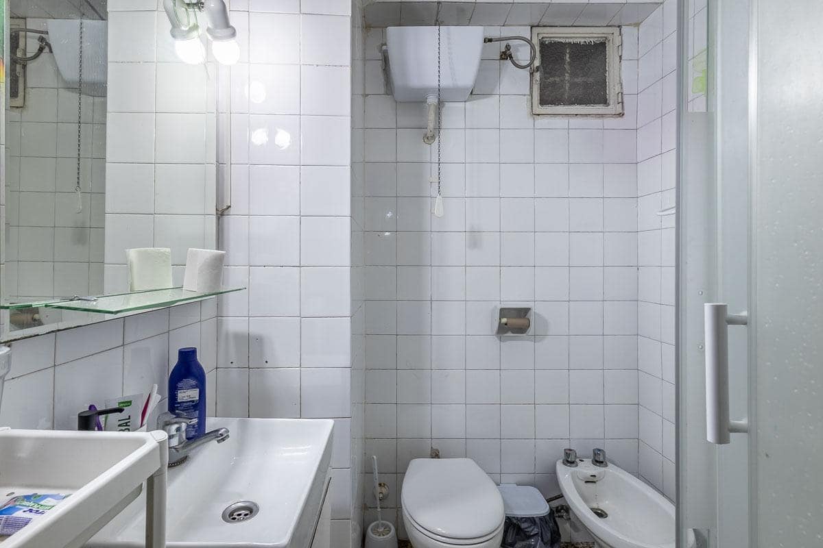 4 sovrum Lägenhet till salu i Granada stad - 220 000 € (Ref: 9599736)