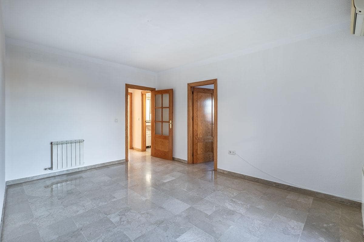 2 soveværelse Penthouse til salg i Las Gabias - € 145.000 (Ref: 9599740)