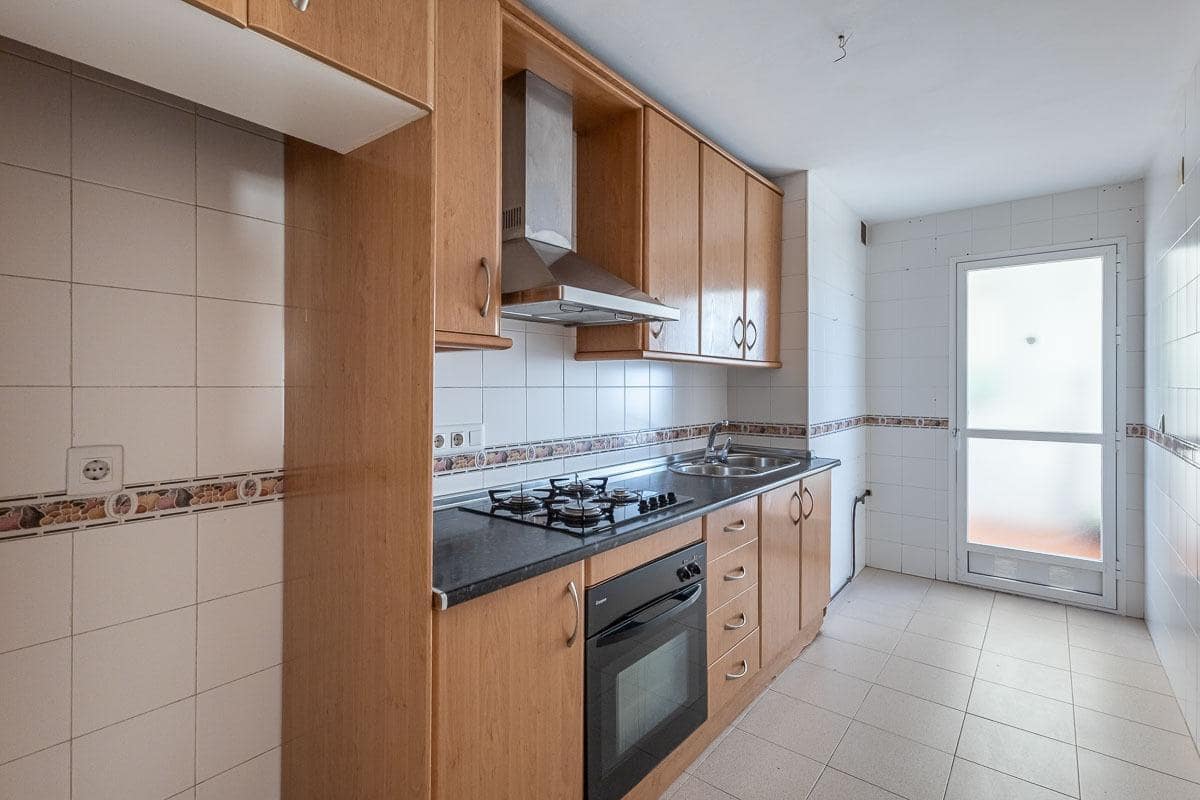 2 soveværelse Penthouse til salg i Las Gabias - € 145.000 (Ref: 9599740)