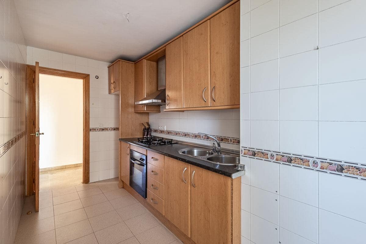 2 soveværelse Penthouse til salg i Las Gabias - € 145.000 (Ref: 9599740)