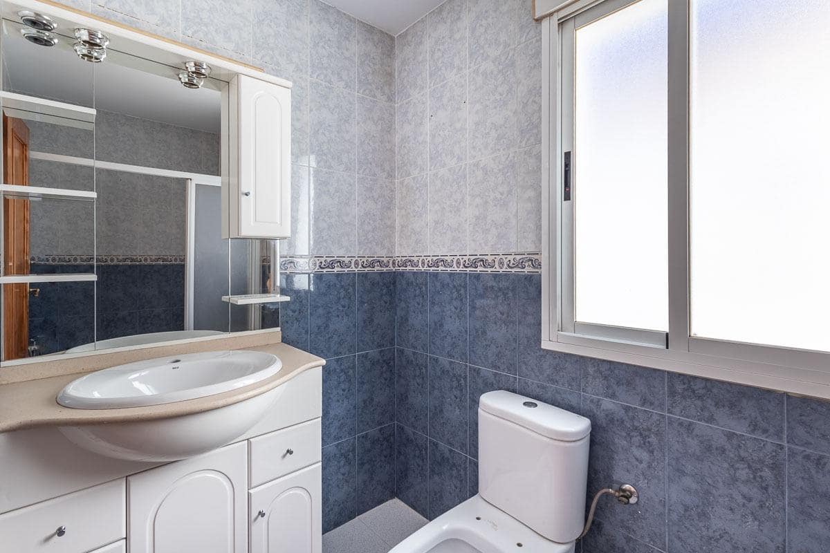 2 soveværelse Penthouse til salg i Las Gabias - € 145.000 (Ref: 9599740)