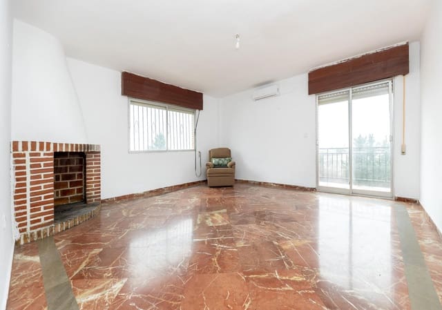 3 bedroom Villa for sale in Huétor Vega with pool garage - € 375,000 (Ref: 9599742)