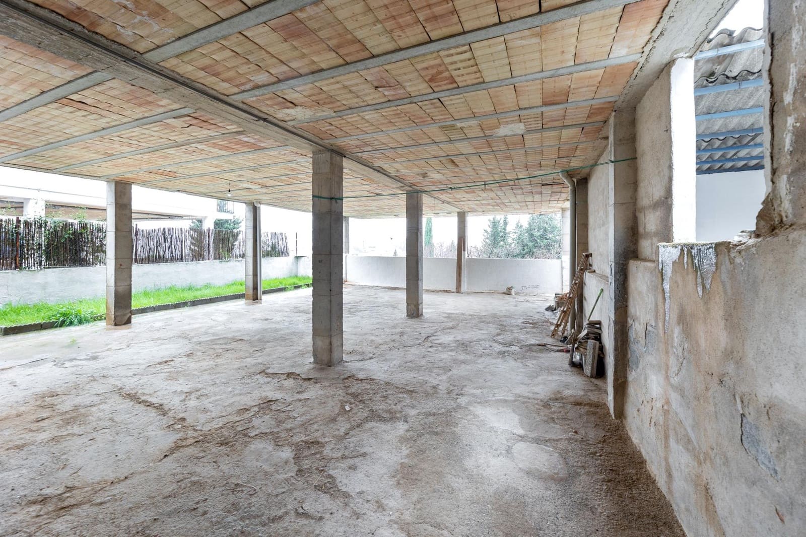 3 sypialnia Willa na sprzedaż w Huetor Vega z basenem garażem - 375 000 € (Ref: 9599742)