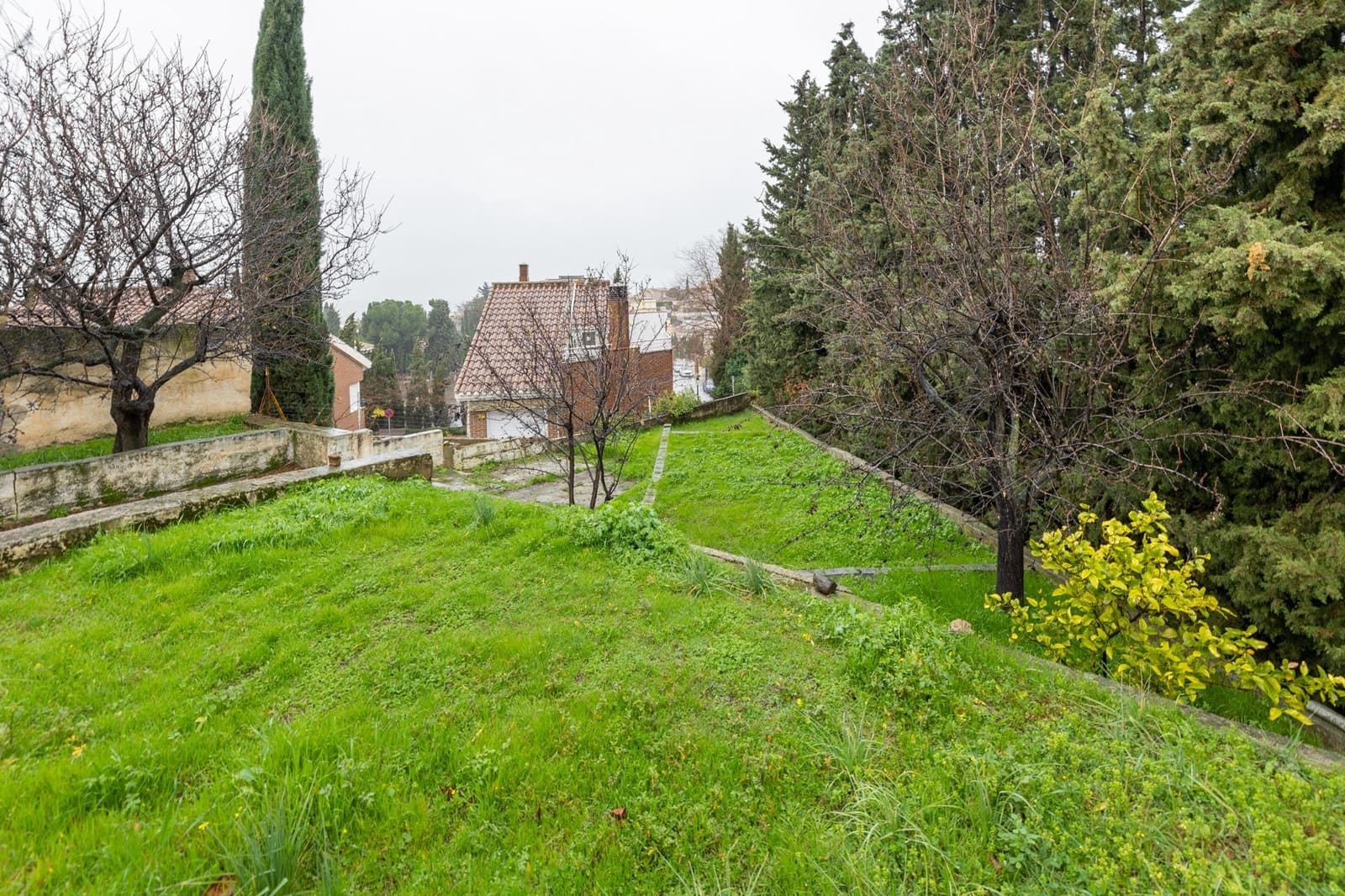 Chalet de 3 habitaciones en Huétor Vega en venta con piscina garaje - 365.000 € (Ref: 9599742)