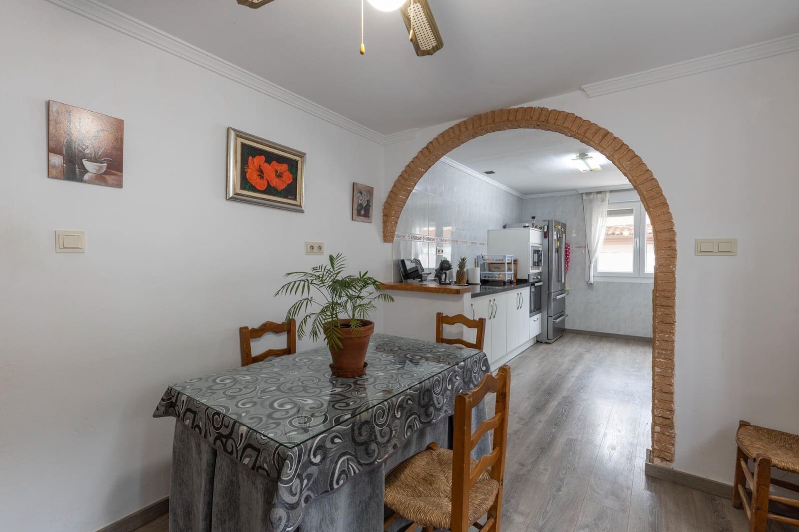 3 Zimmer Reihenhaus zu verkaufen in Ogijares mit Pool Garage - 275.000 € (Ref: 9599745)