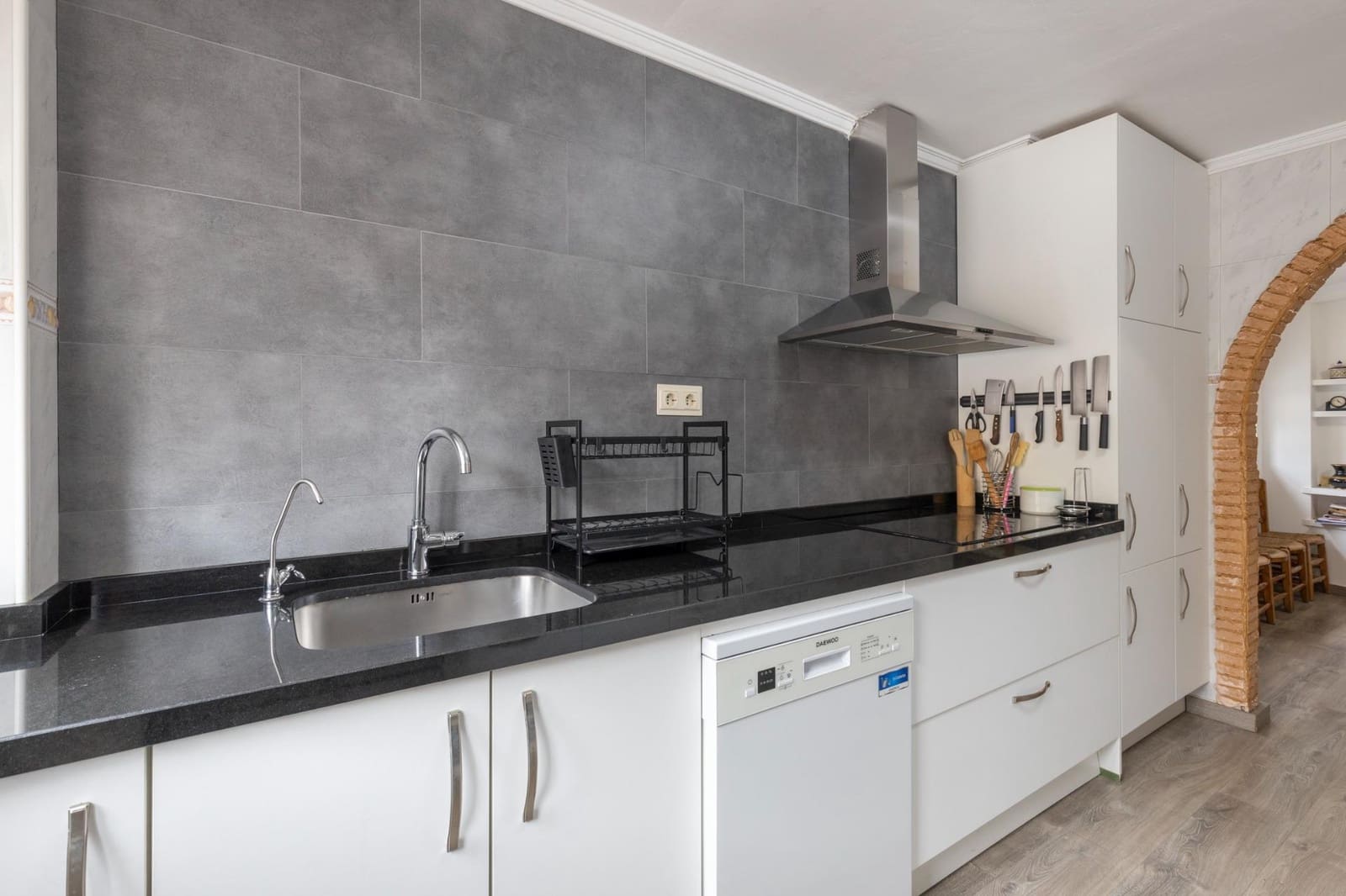 3 Zimmer Reihenhaus zu verkaufen in Ogijares mit Pool Garage - 275.000 € (Ref: 9599745)