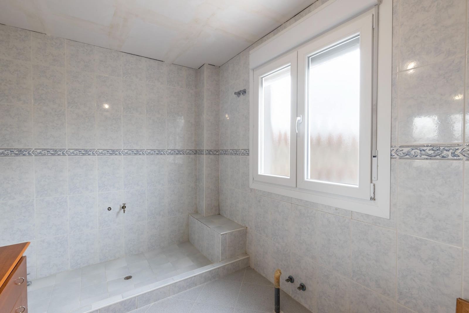 3 Zimmer Reihenhaus zu verkaufen in Ogijares mit Pool Garage - 275.000 € (Ref: 9599745)