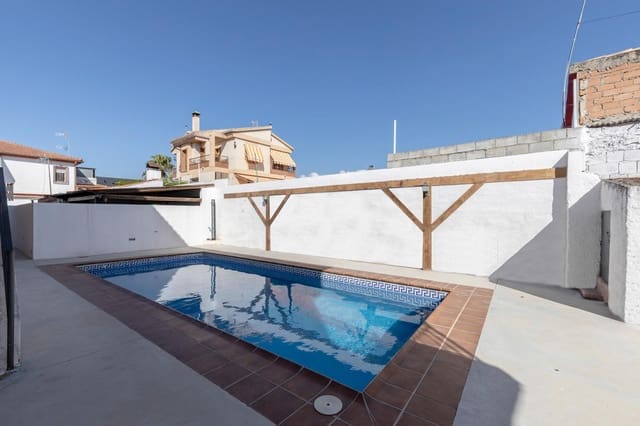3 quarto Moradia em Banda para venda em Ogíjares com piscina garagem - 275 000 € (Ref: 9599745)