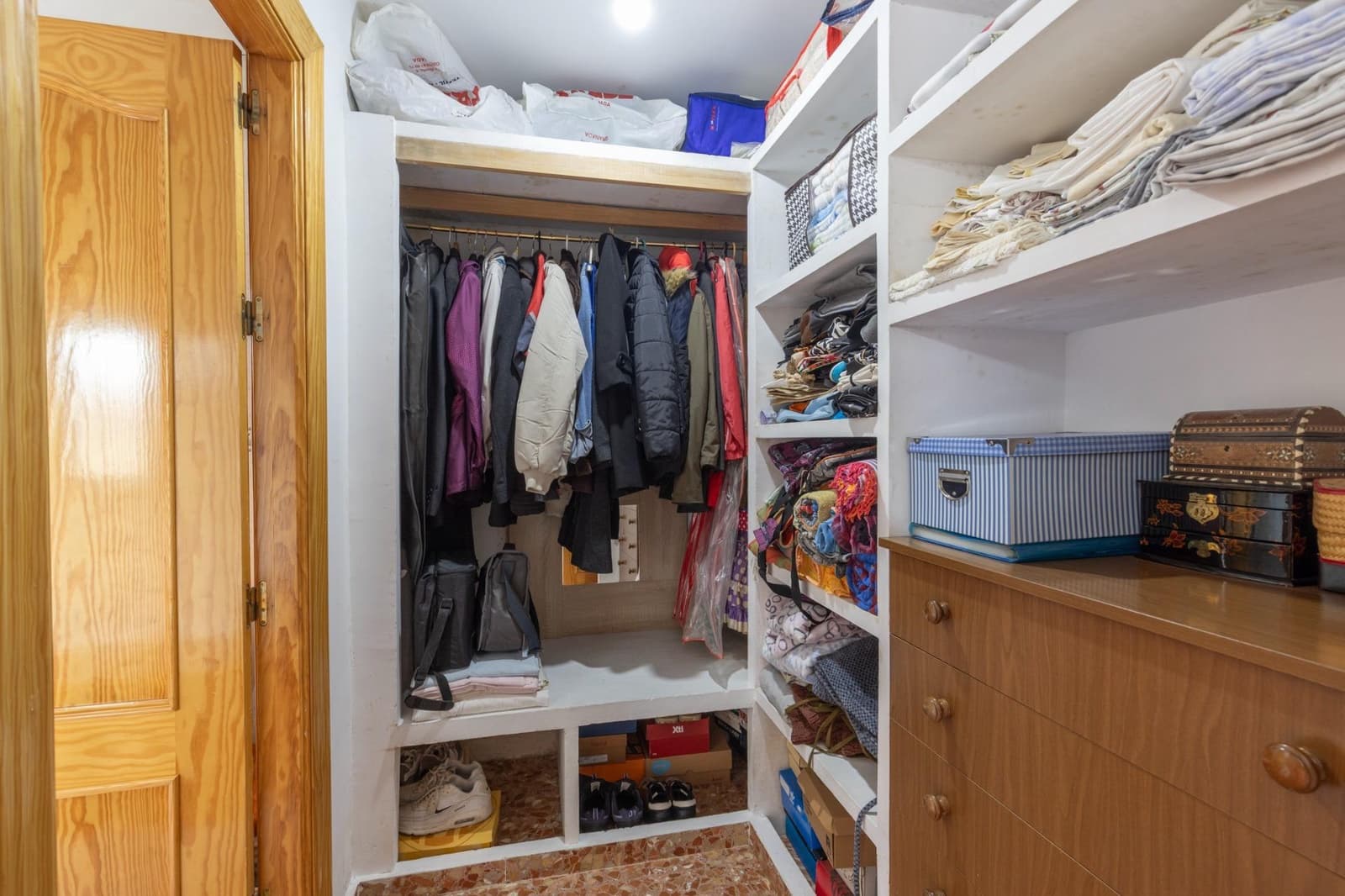 3 Zimmer Reihenhaus zu verkaufen in Ogijares mit Pool Garage - 275.000 € (Ref: 9599745)