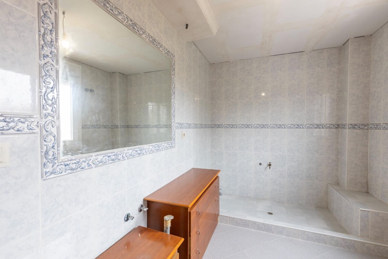 3 Zimmer Reihenhaus zu verkaufen in Ogijares mit Pool Garage - 275.000 € (Ref: 9599745)