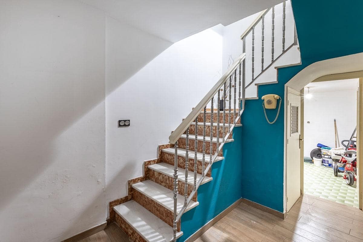 3 makuuhuone Omakotitalo myytävänä paikassa Ogijares - 135 000 € (Ref: 9599750)